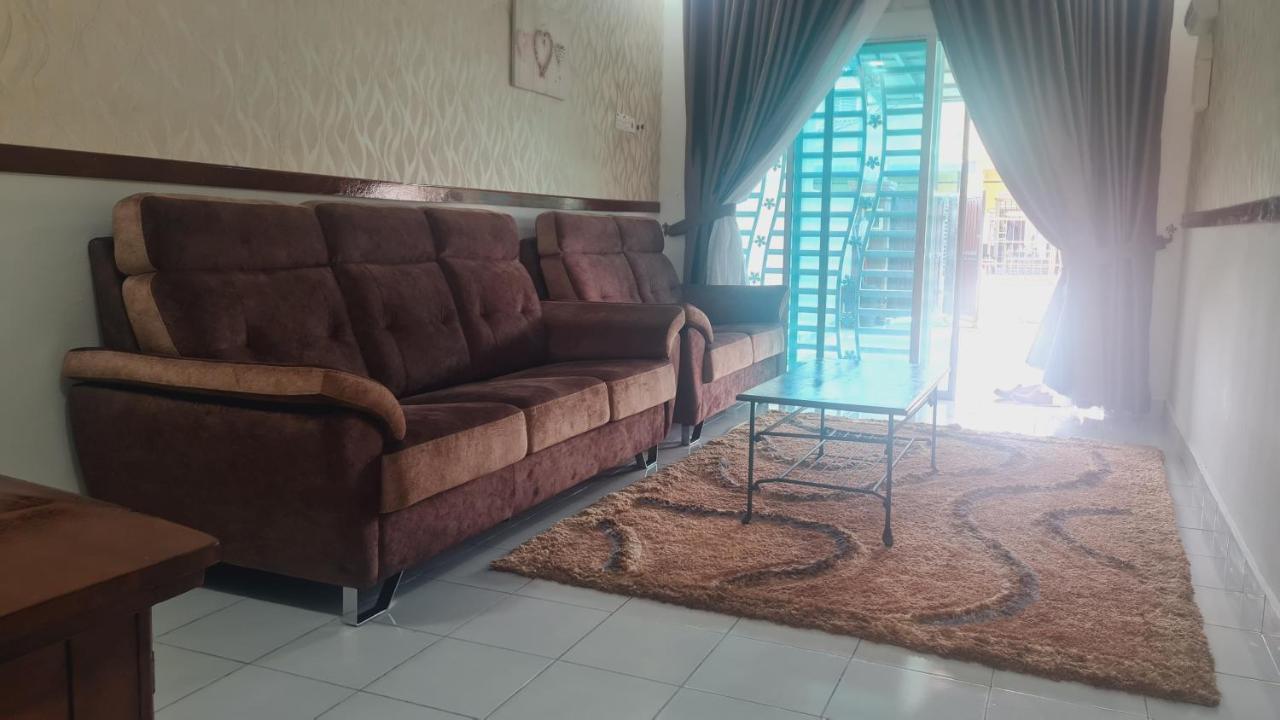 Anjung Klia House 31 With Neflix Vila Banting  Exterior foto